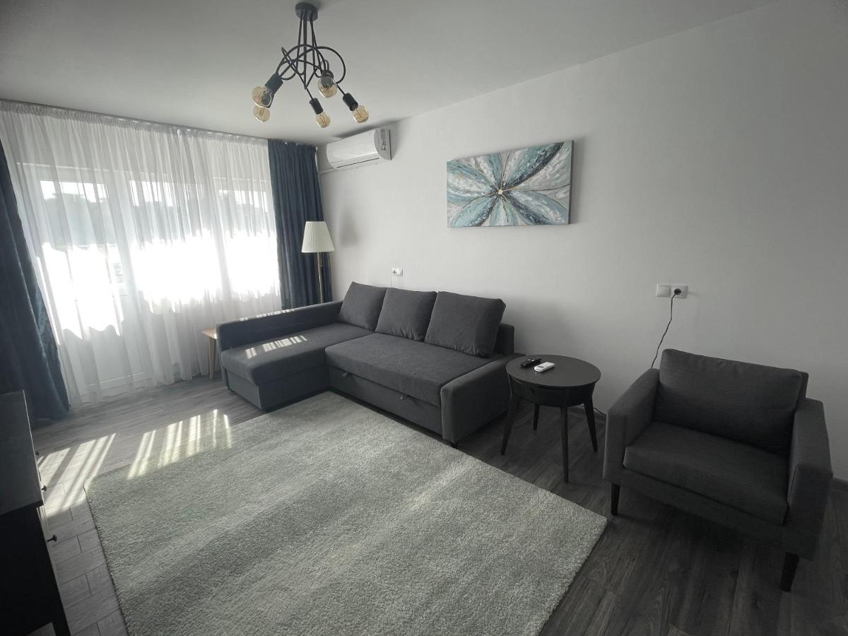 Vulcan Apartment Buzau Exterior foto